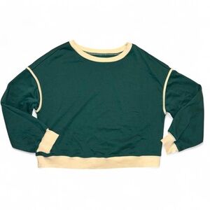 Long sleeve top/crew neck size L